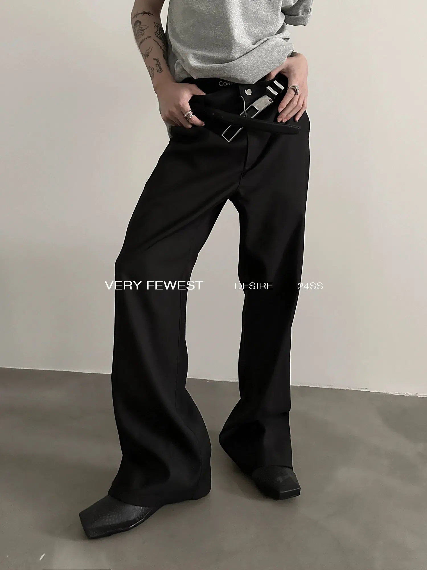 Flared Wide-Leg Mopping Pants