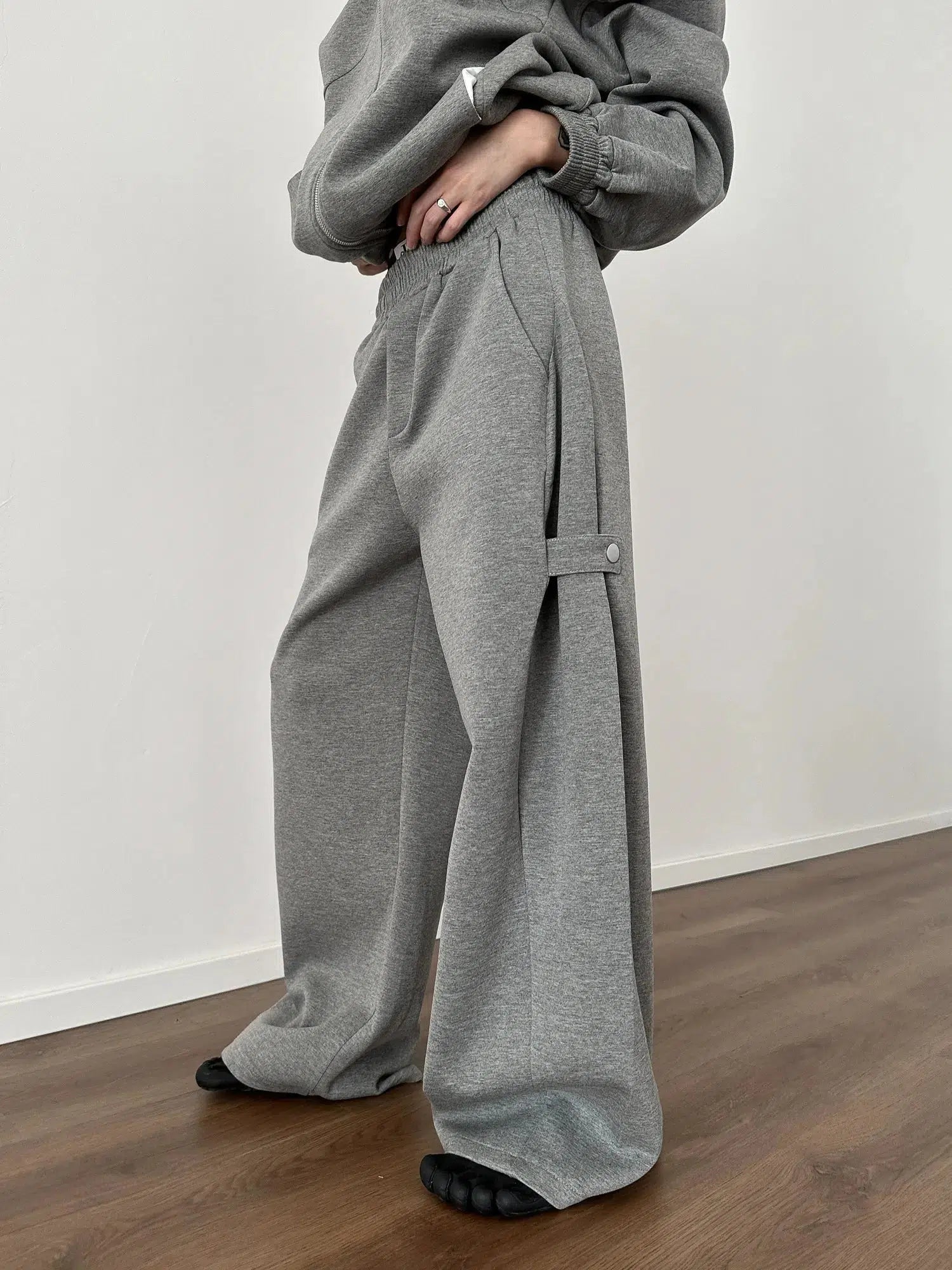 Relaxed Fit Casual Pants